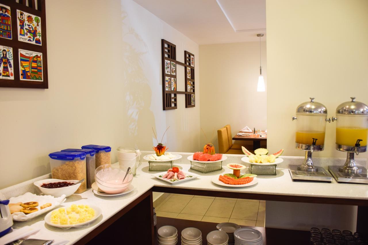 Hotel Gardenia Inn ซานซัลวาดอร์ ภายนอก รูปภาพ
